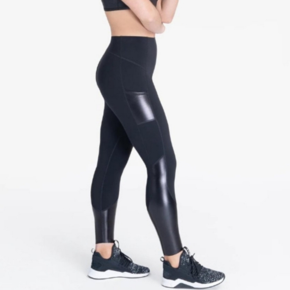 Spanx Gloss Panel Leggings Faux leather Black Size Small
